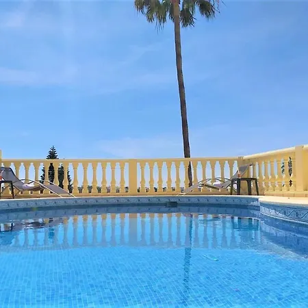 Anna's Ocean Villa